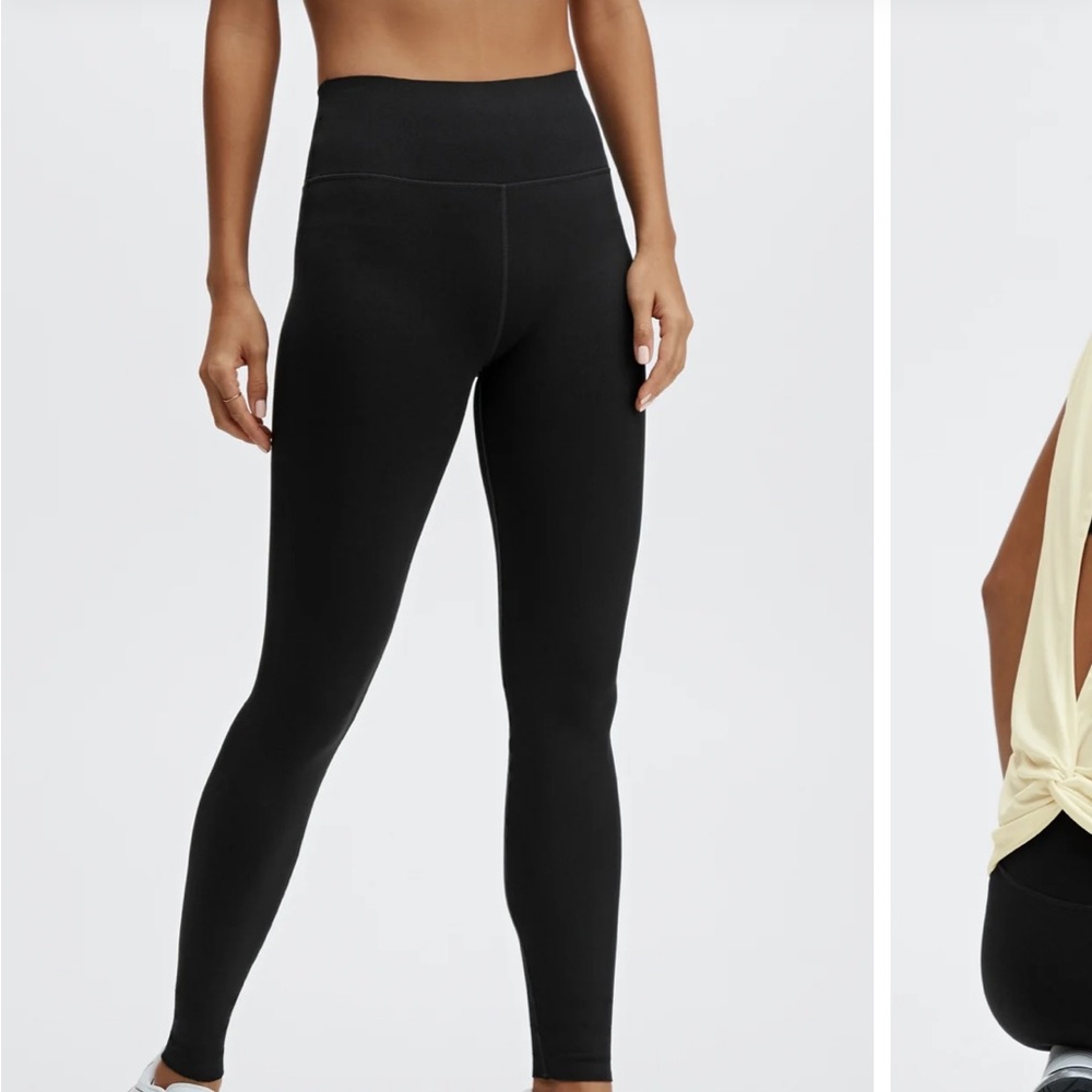 Fabletics High-waisted Sculptknit Legging - Small - NWT